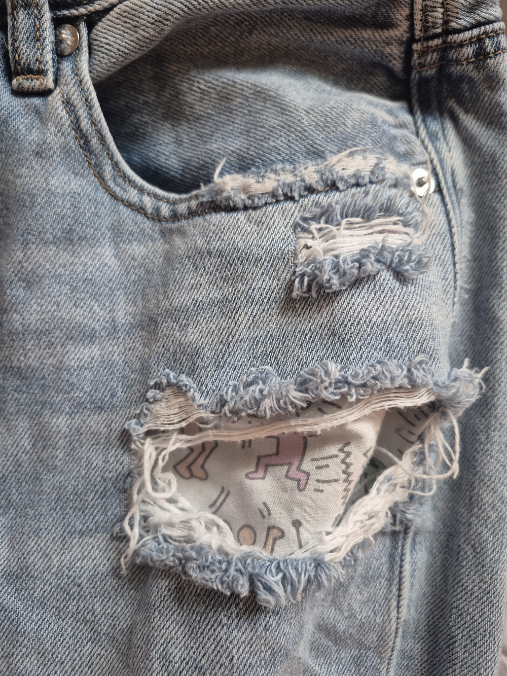 American Eagle Outfitters Light Blue Distressed Straight Leg Jeans - Picture 10 of 12